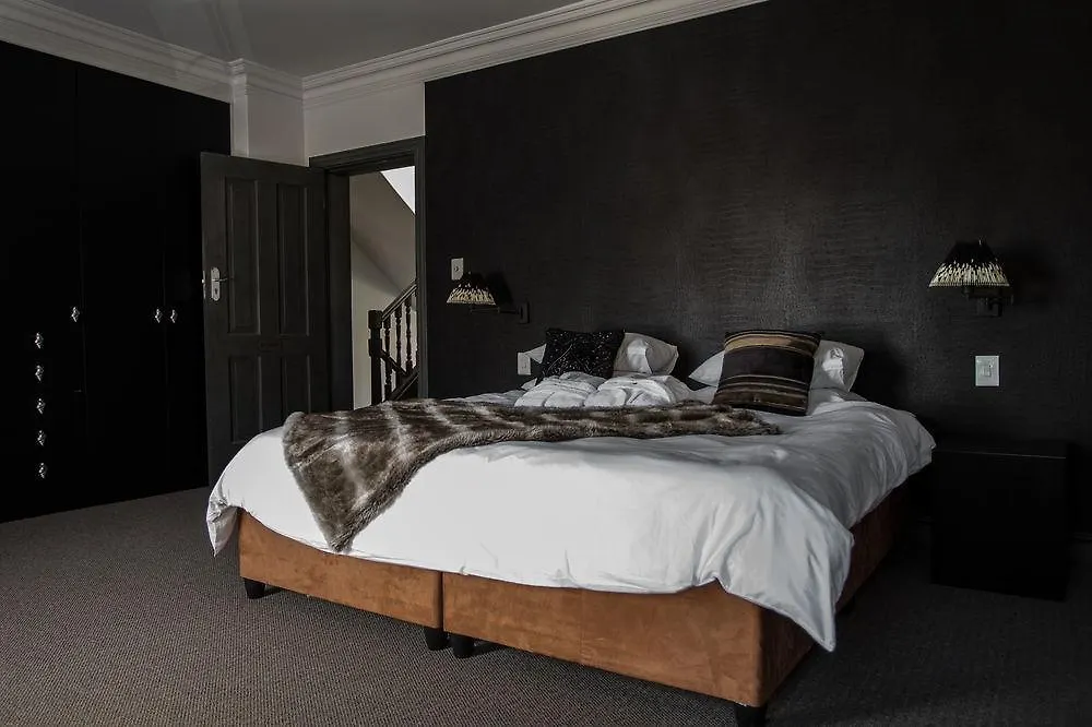 Cedrics Lodges Cape Town